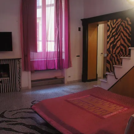 Apartment Domus San Carlo Theatre *